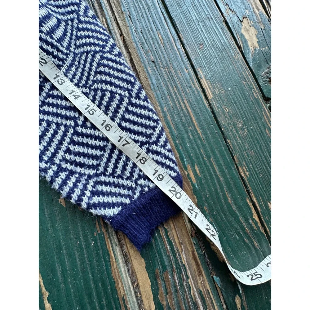 Vintage Knitmakers Navy Blue White Geometric Basketweave Cardigan Sweater Pocket